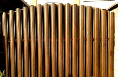 заборы из штакетника монтаж