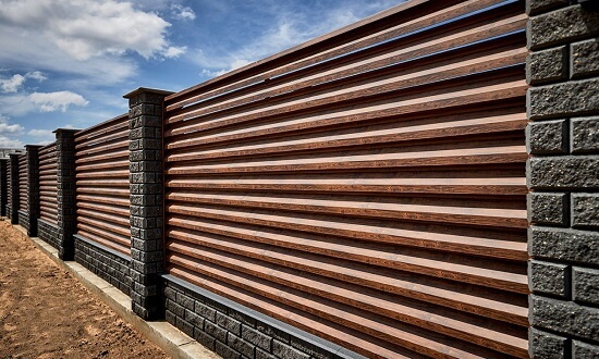 заборы и ограждения